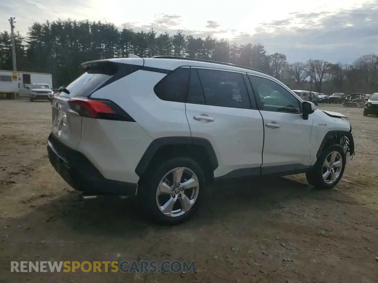 3 Photograph of a damaged car 4T3B6RFV1MU049966 TOYOTA RAV4 2021