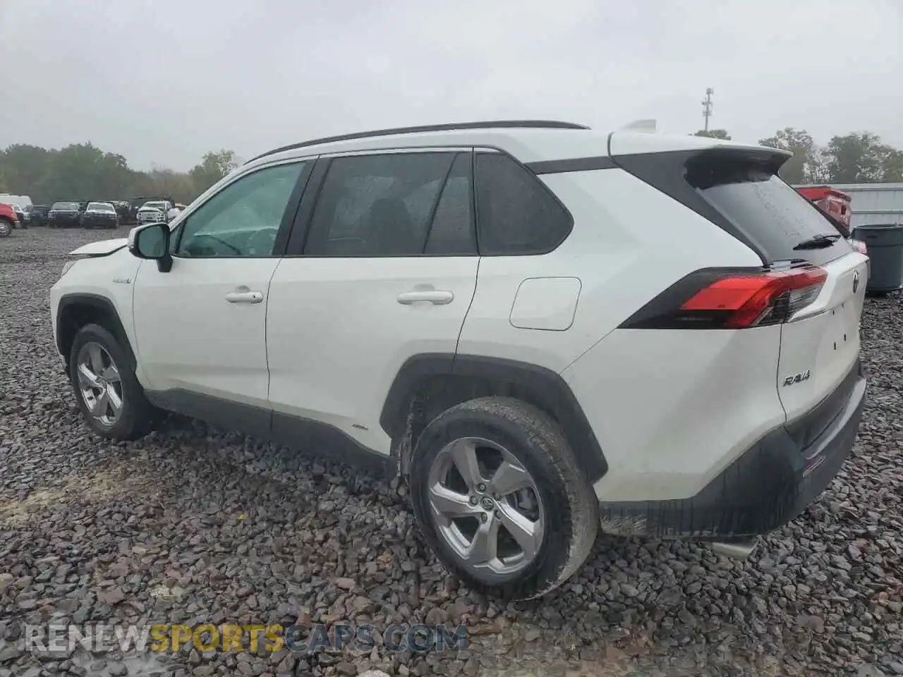 2 Photograph of a damaged car 4T3B6RFV2MU017561 TOYOTA RAV4 2021