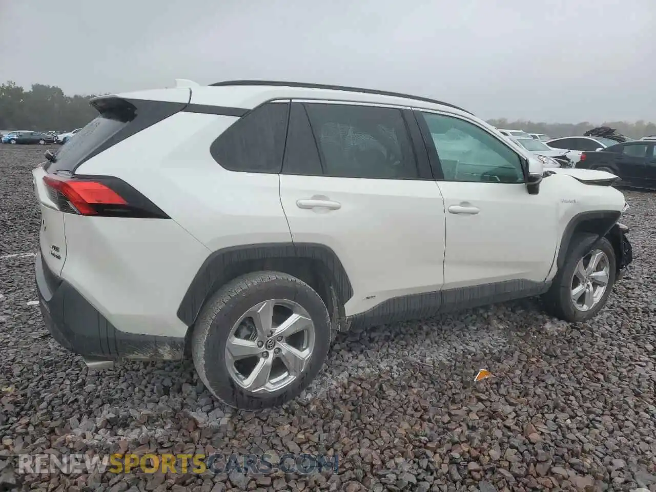3 Photograph of a damaged car 4T3B6RFV2MU017561 TOYOTA RAV4 2021