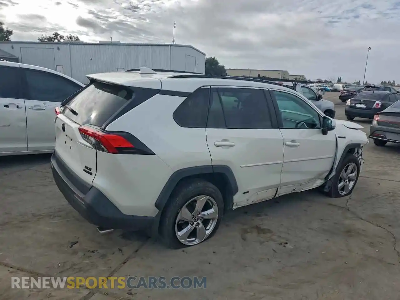 3 Photograph of a damaged car 4T3B6RFV3MU045126 TOYOTA RAV4 2021