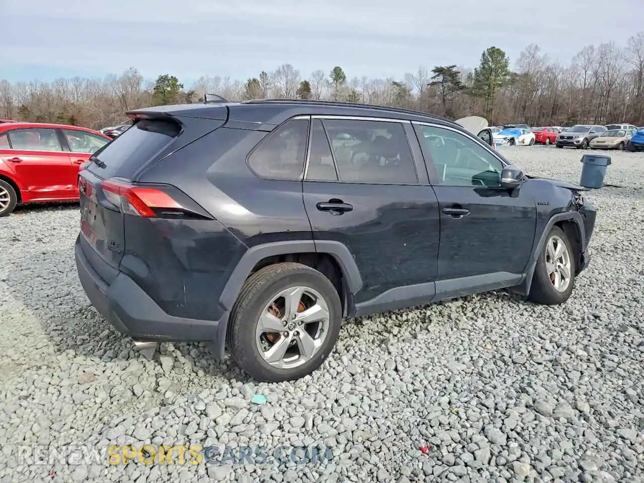 3 Photograph of a damaged car 4T3B6RFV3MU055378 TOYOTA RAV4 2021