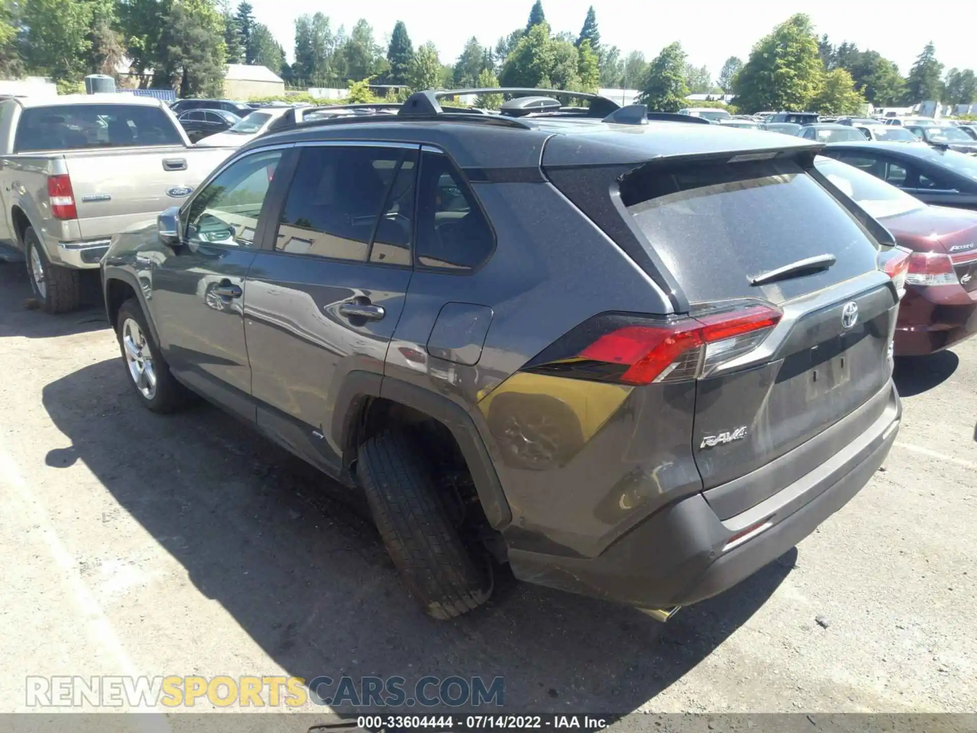 3 Photograph of a damaged car 4T3B6RFV4MU054854 TOYOTA RAV4 2021