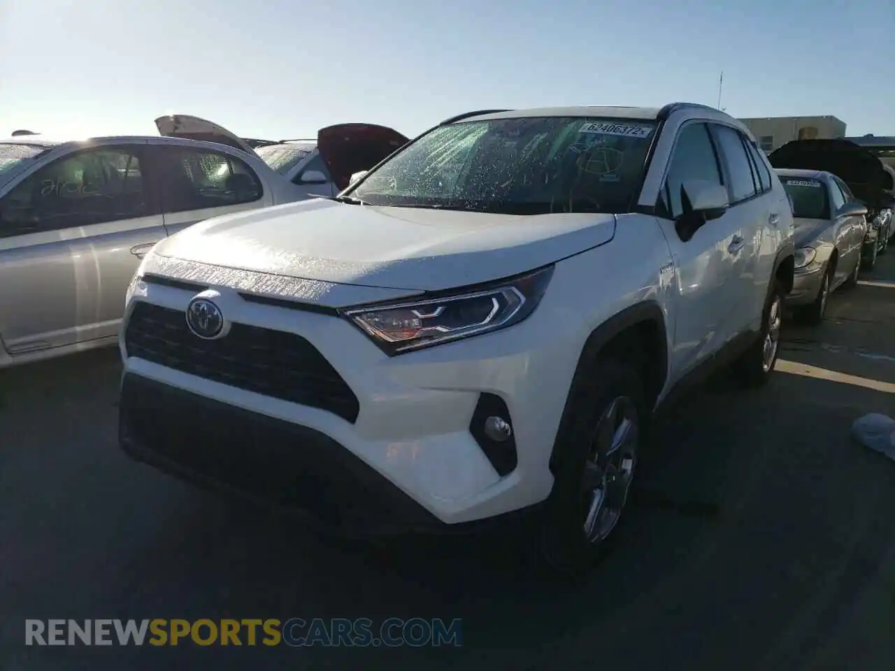 2 Photograph of a damaged car 4T3B6RFV4MU062470 TOYOTA RAV4 2021