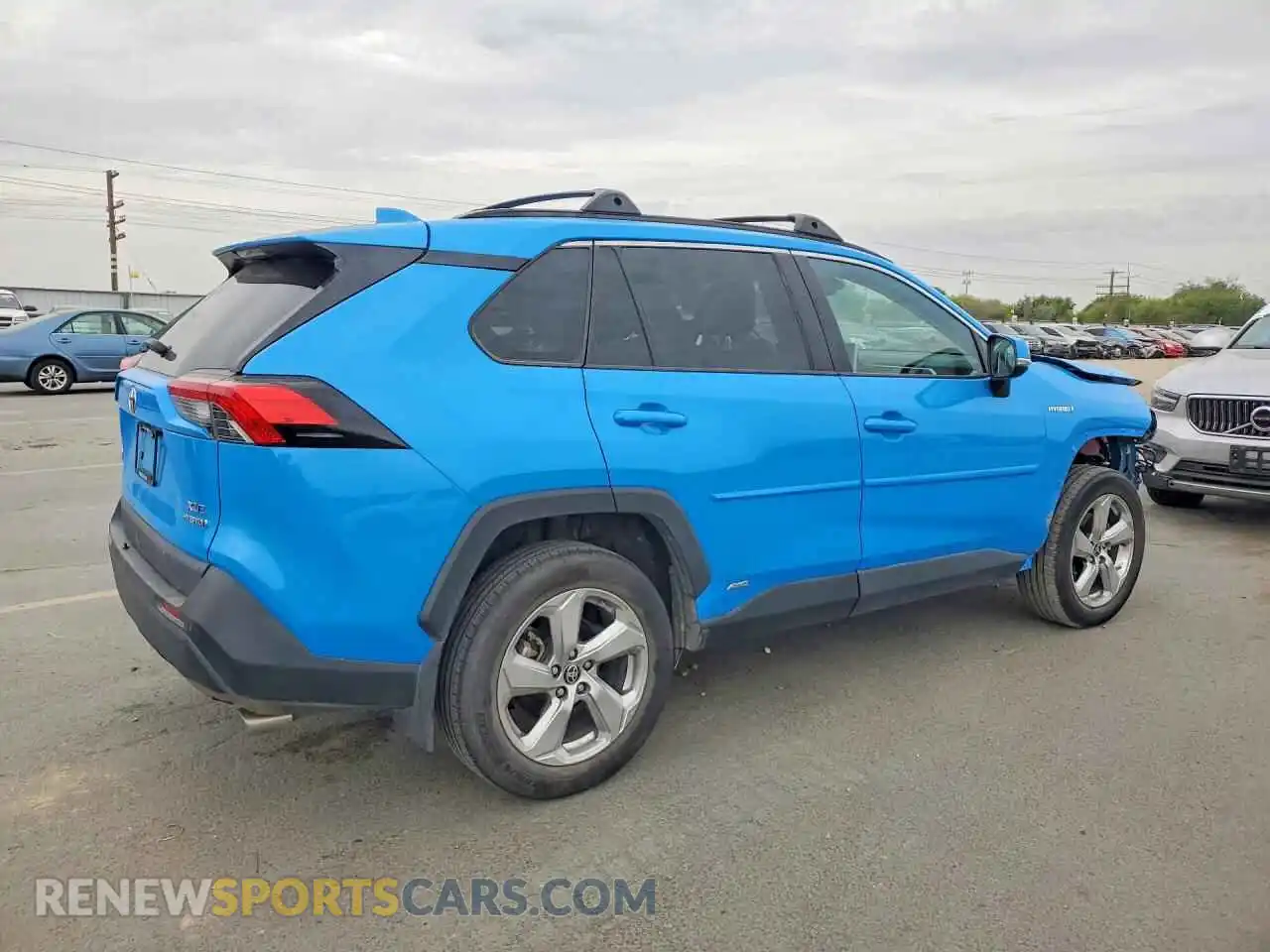3 fotografías del automóvil dañado 4T3B6RFV5MU032135 TOYOTA RAV4 2021