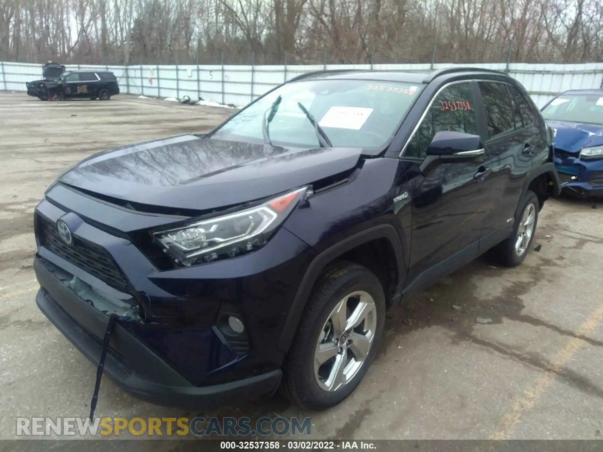 2 Photograph of a damaged car 4T3B6RFV5MU043555 TOYOTA RAV4 2021
