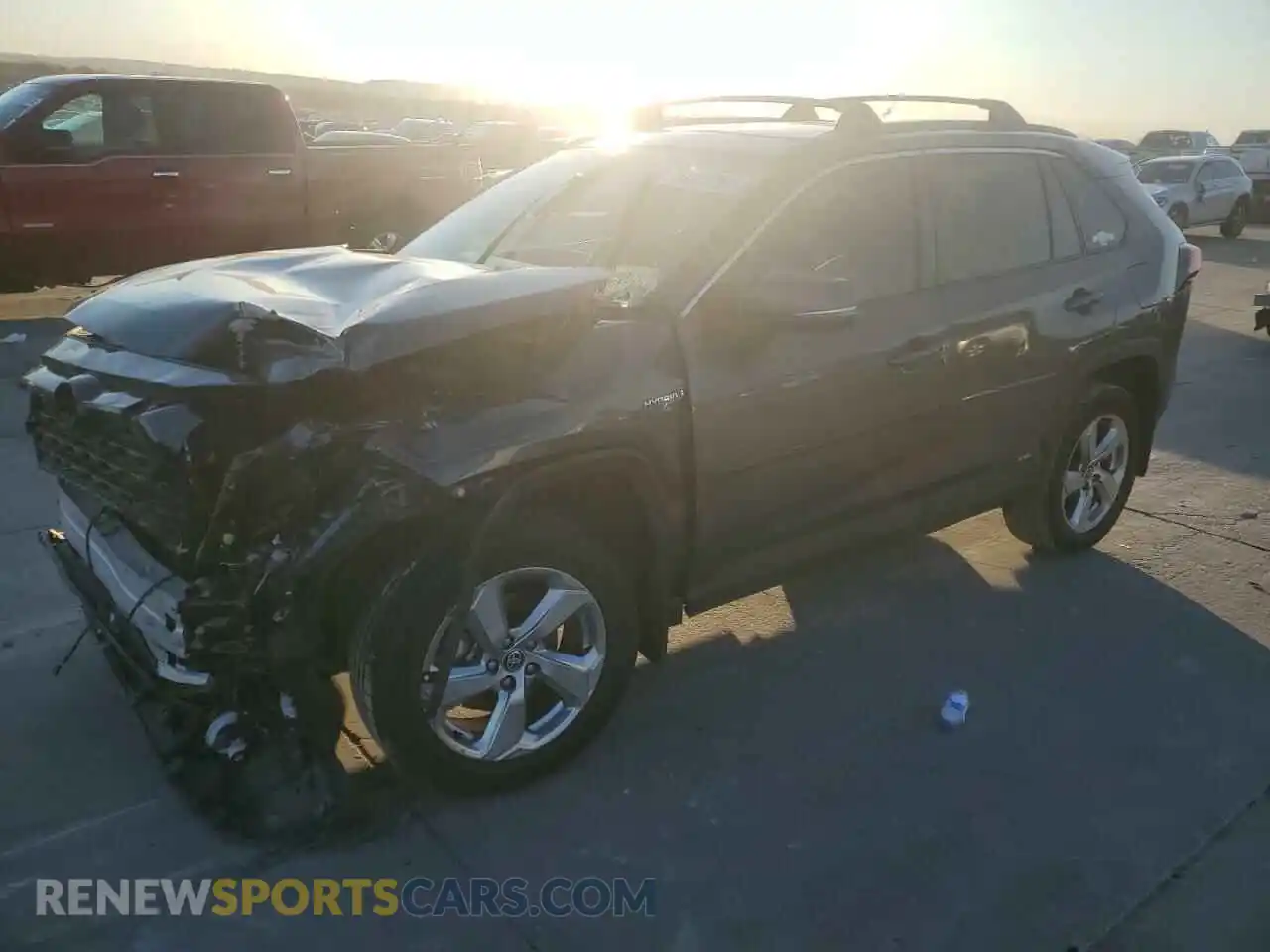 1 Photograph of a damaged car 4T3B6RFV5MU057388 TOYOTA RAV4 2021