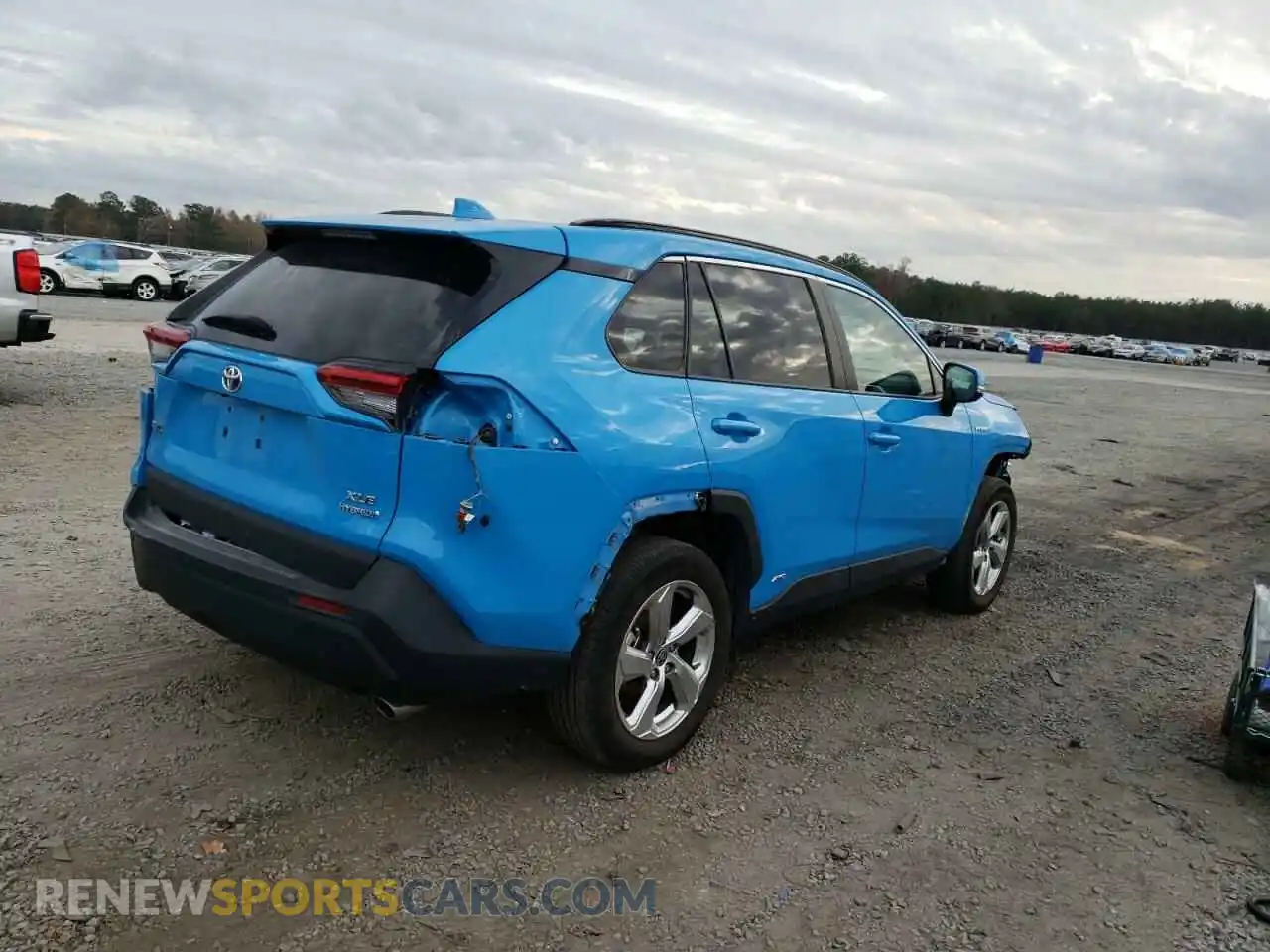 3 Фотография поврежденного автомобиля 4T3B6RFV8MU040942 TOYOTA RAV4 2021