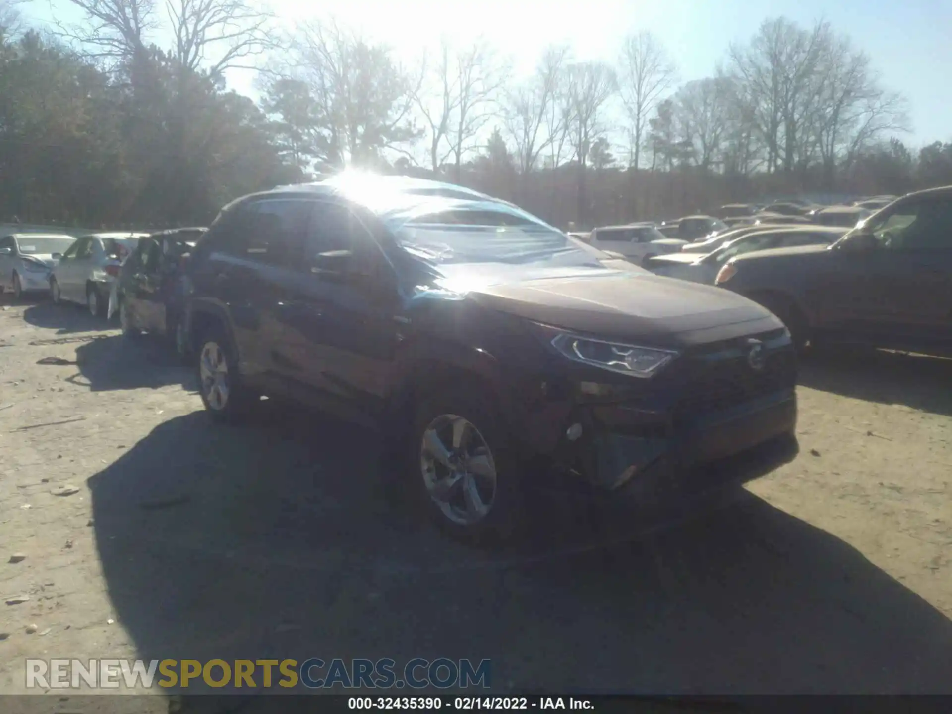 1 Photograph of a damaged car 4T3B6RFV9MU056700 TOYOTA RAV4 2021