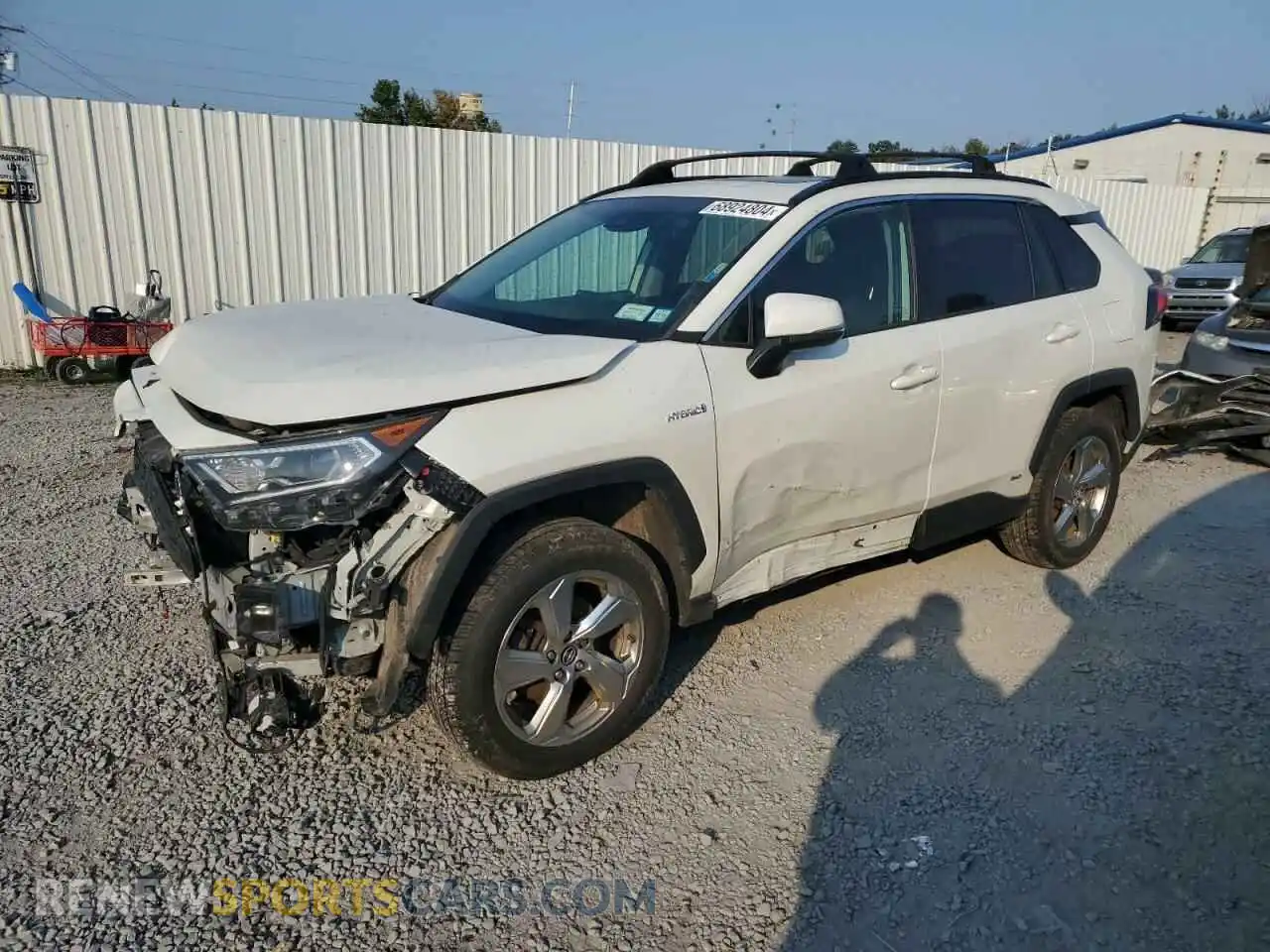 1 Photograph of a damaged car 4T3B6RFVXMU016352 TOYOTA RAV4 2021