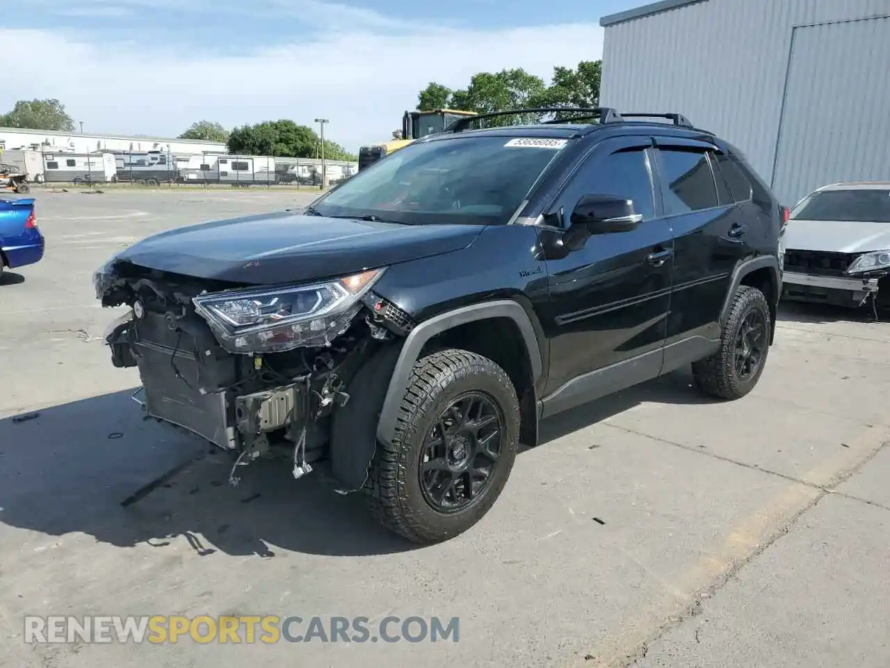 1 Photograph of a damaged car 4T3D6RFV5MU055942 TOYOTA RAV4 2021