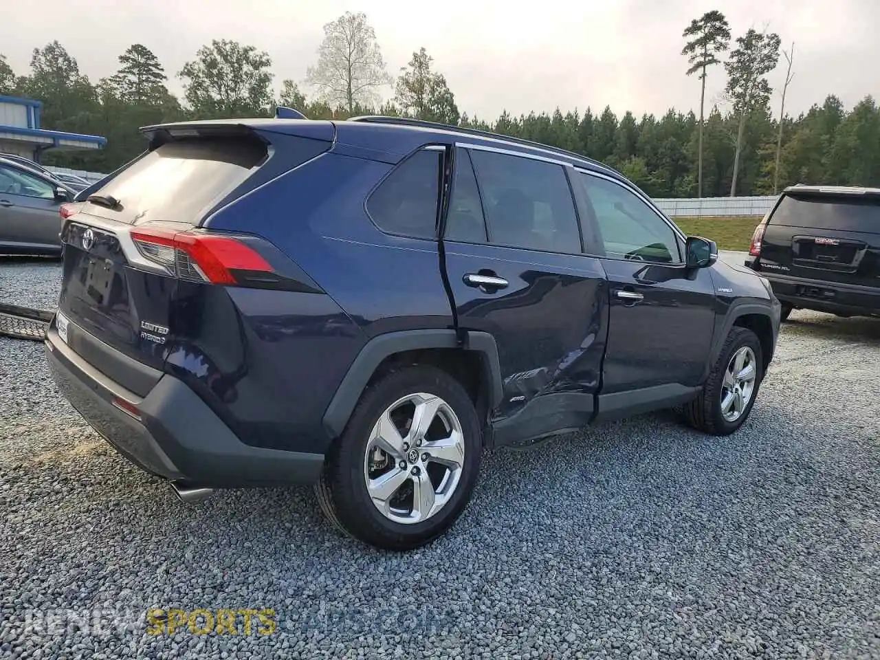 3 Фотография поврежденного автомобиля 4T3D6RFV8MU023972 TOYOTA RAV4 2021
