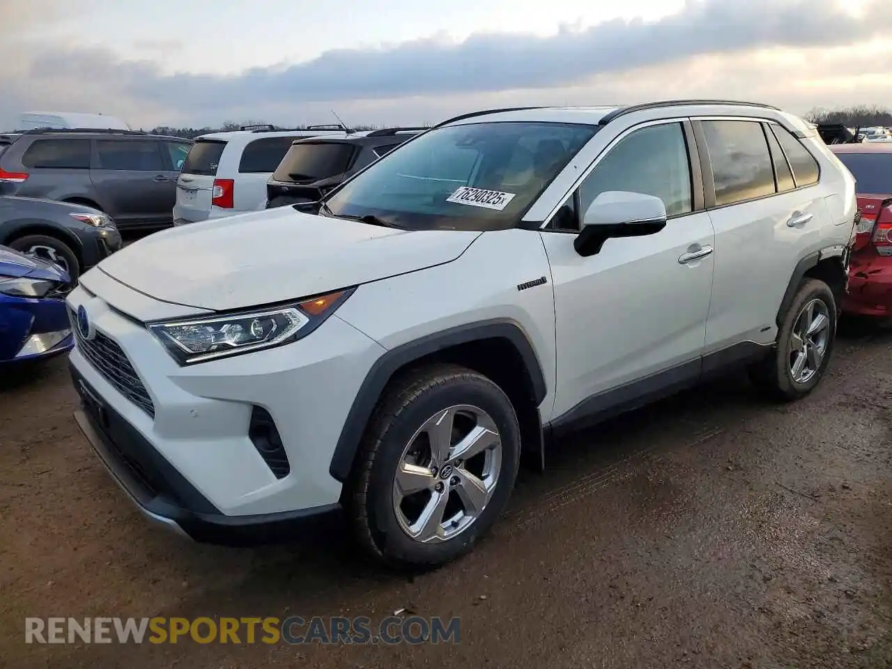 1 Photograph of a damaged car 4T3D6RFVXMU008597 TOYOTA RAV4 2021