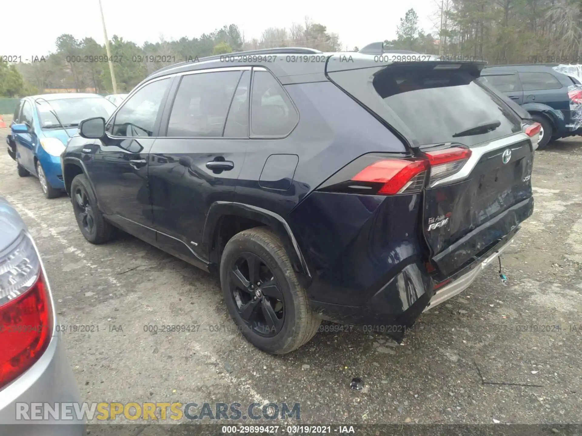 3 Photograph of a damaged car 4T3E6RFV0MU021105 TOYOTA RAV4 2021