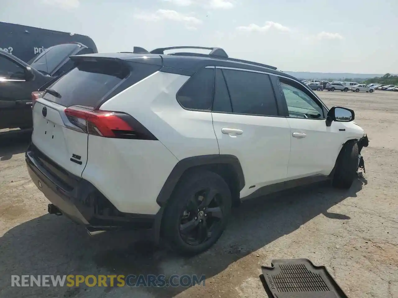 3 Photograph of a damaged car 4T3E6RFV0MU038650 TOYOTA RAV4 2021