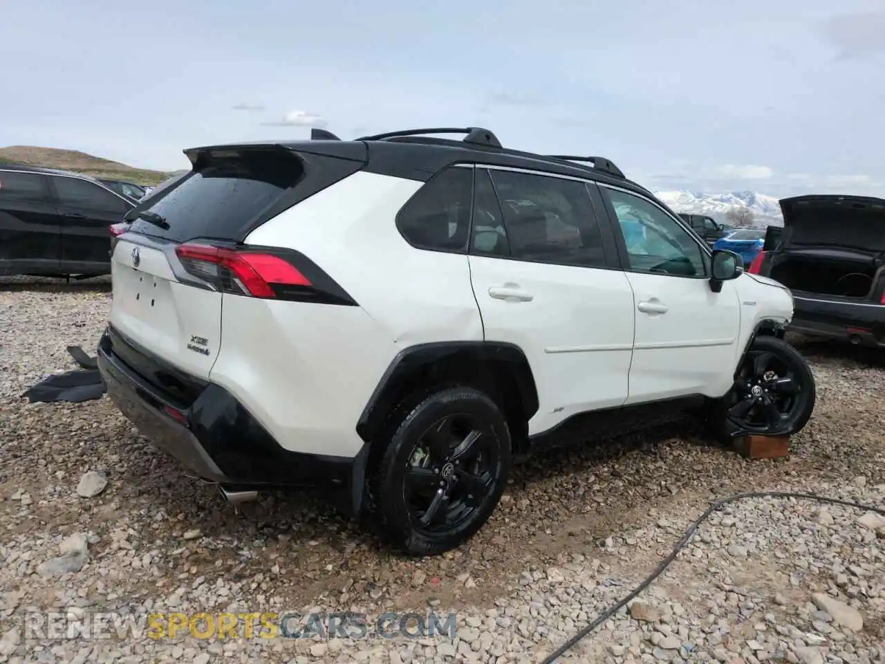 3 Photograph of a damaged car 4T3E6RFV0MU060163 TOYOTA RAV4 2021