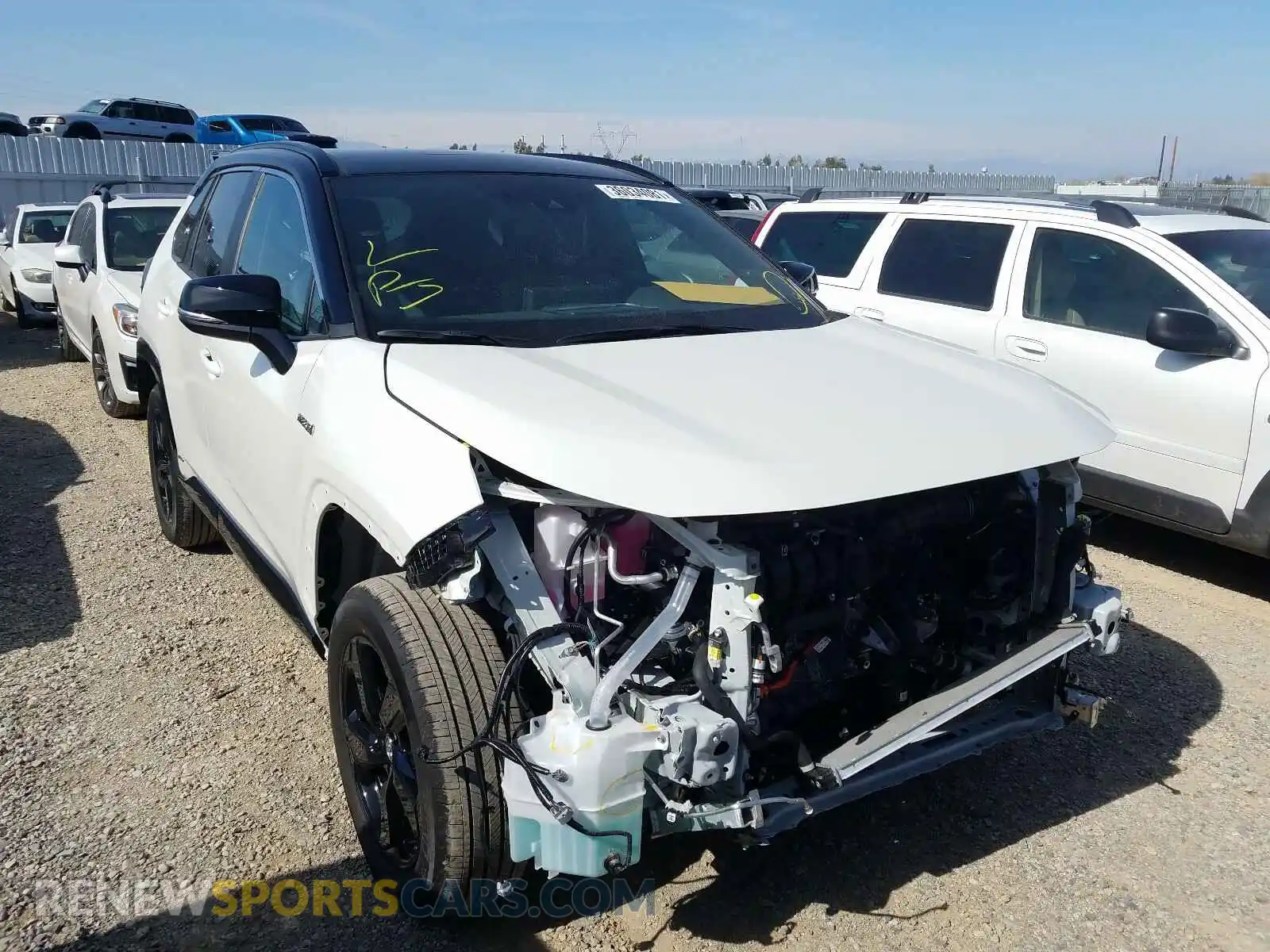 1 Photograph of a damaged car 4T3E6RFV1MU025597 TOYOTA RAV4 2021