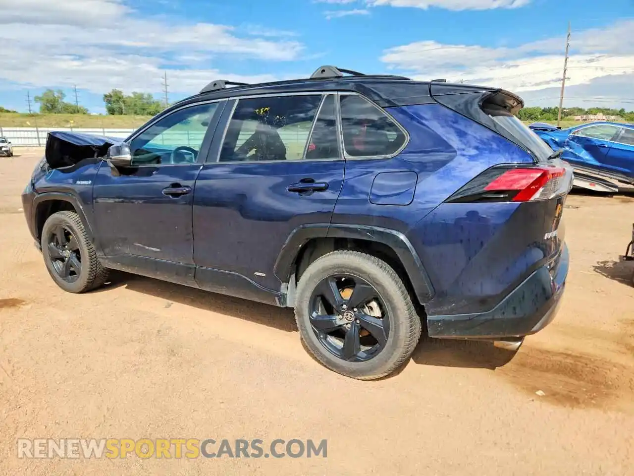 2 Photograph of a damaged car 4T3E6RFV1MU041024 TOYOTA RAV4 2021