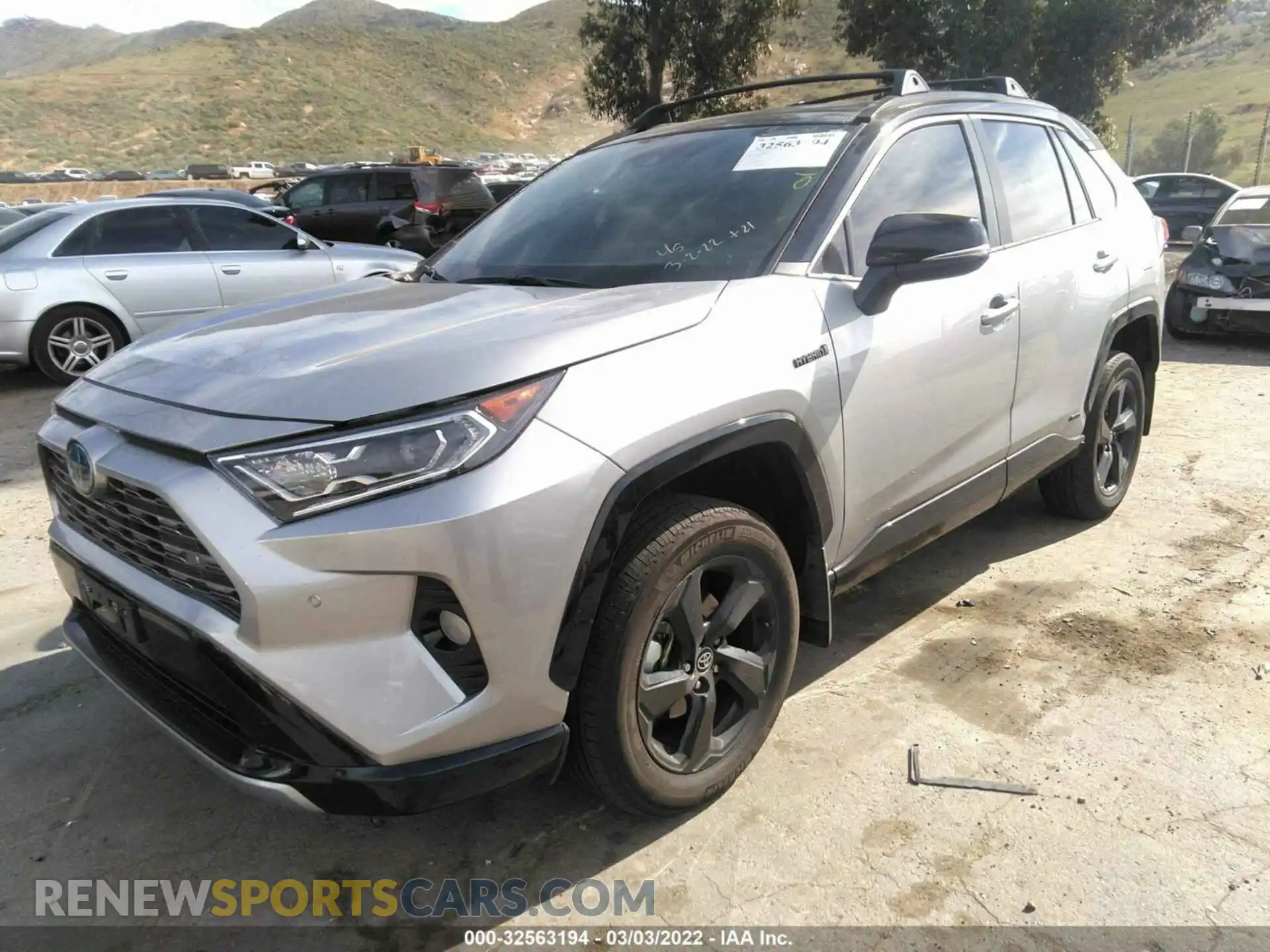 2 Photograph of a damaged car 4T3E6RFV6MU011243 TOYOTA RAV4 2021