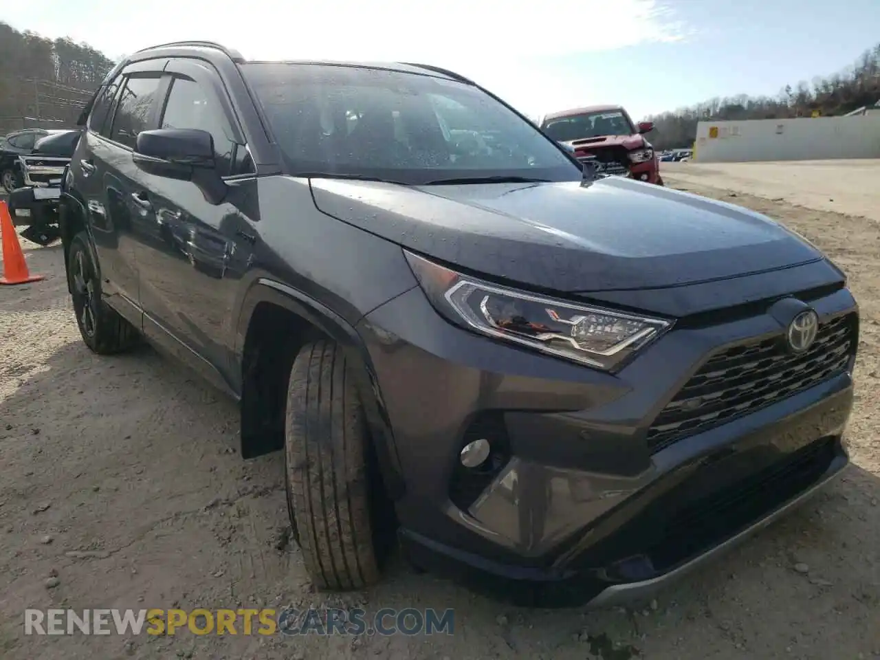 1 Photograph of a damaged car 4T3E6RFV6MU019455 TOYOTA RAV4 2021