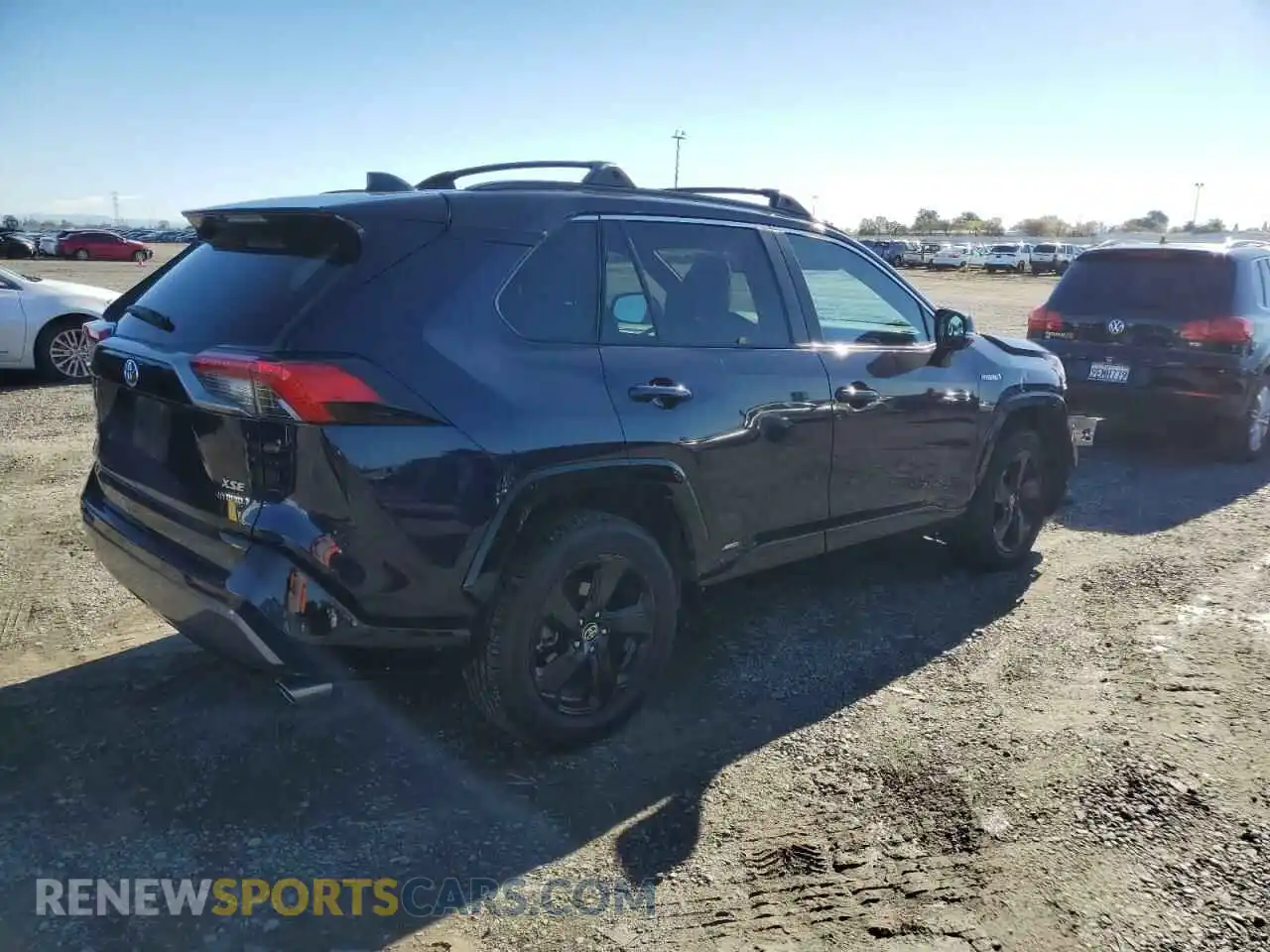 3 Photograph of a damaged car 4T3E6RFV6MU032125 TOYOTA RAV4 2021