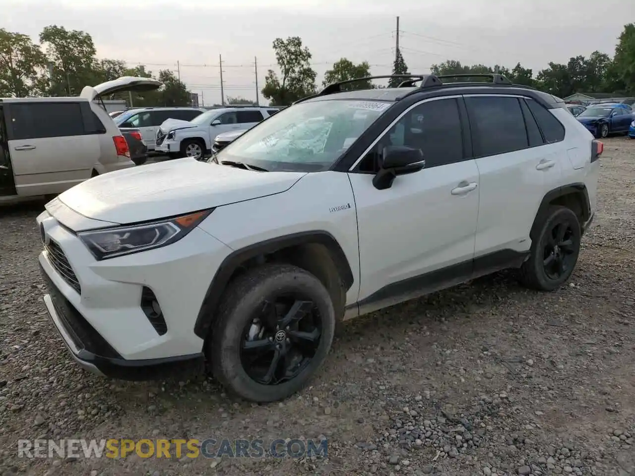 1 Photograph of a damaged car 4T3E6RFVXMU041278 TOYOTA RAV4 2021