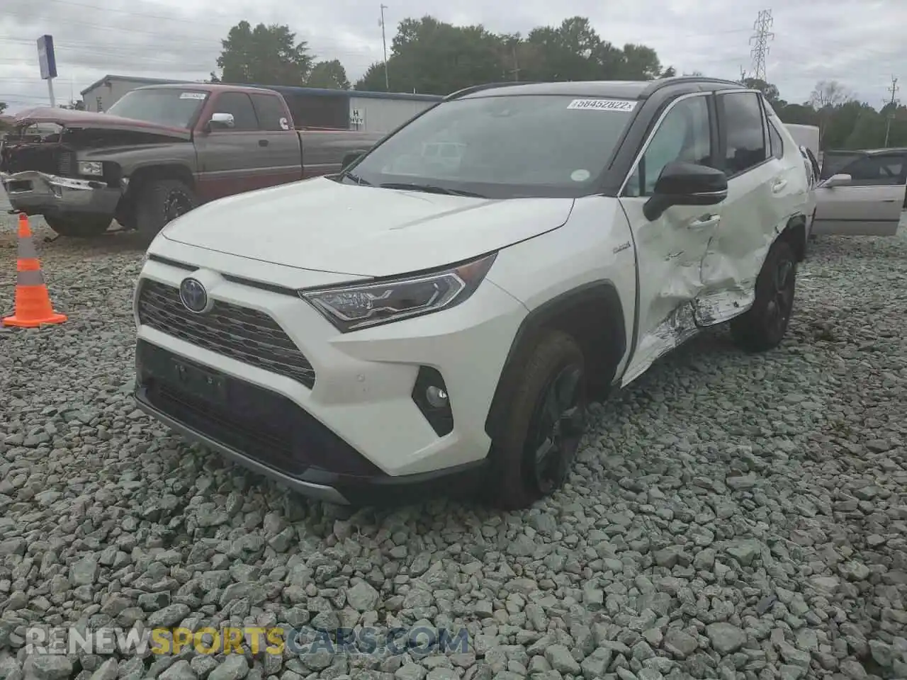 2 Photograph of a damaged car 4T3E6RFVXMU042656 TOYOTA RAV4 2021