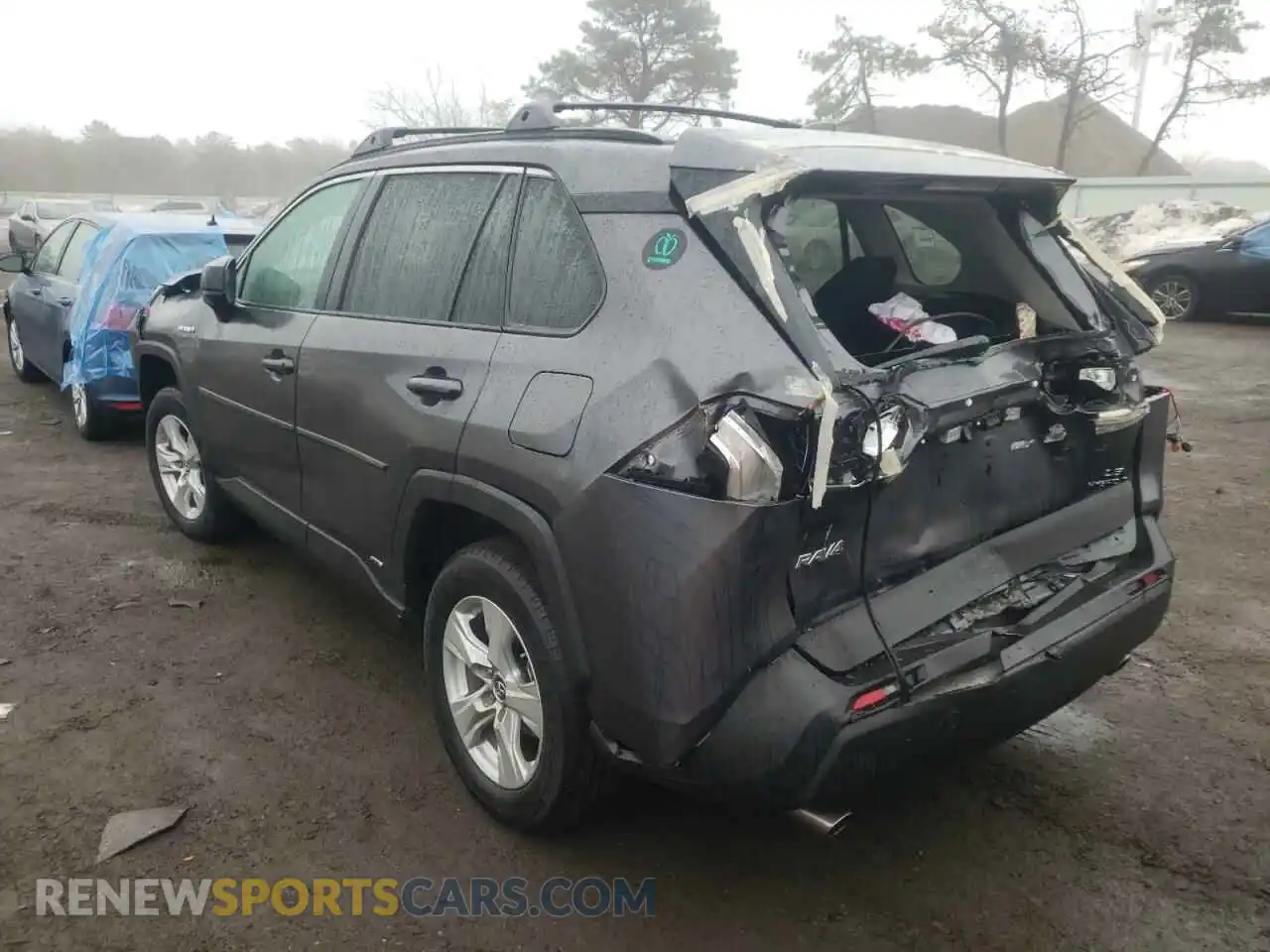 3 Photograph of a damaged car 4T3L6RFV4MU008557 TOYOTA RAV4 2021