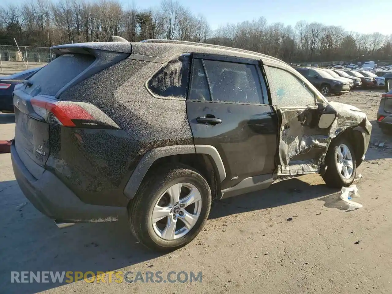 3 Photograph of a damaged car 4T3L6RFV4MU009370 TOYOTA RAV4 2021