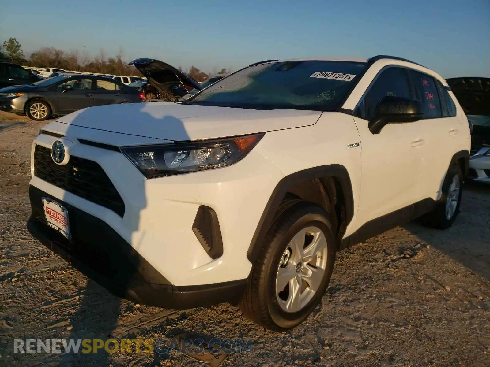 2 Photograph of a damaged car 4T3L6RFV4MU018649 TOYOTA RAV4 2021