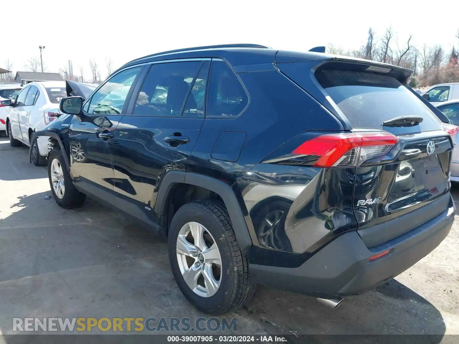 3 Photograph of a damaged car 4T3L6RFV6MU012044 TOYOTA RAV4 2021