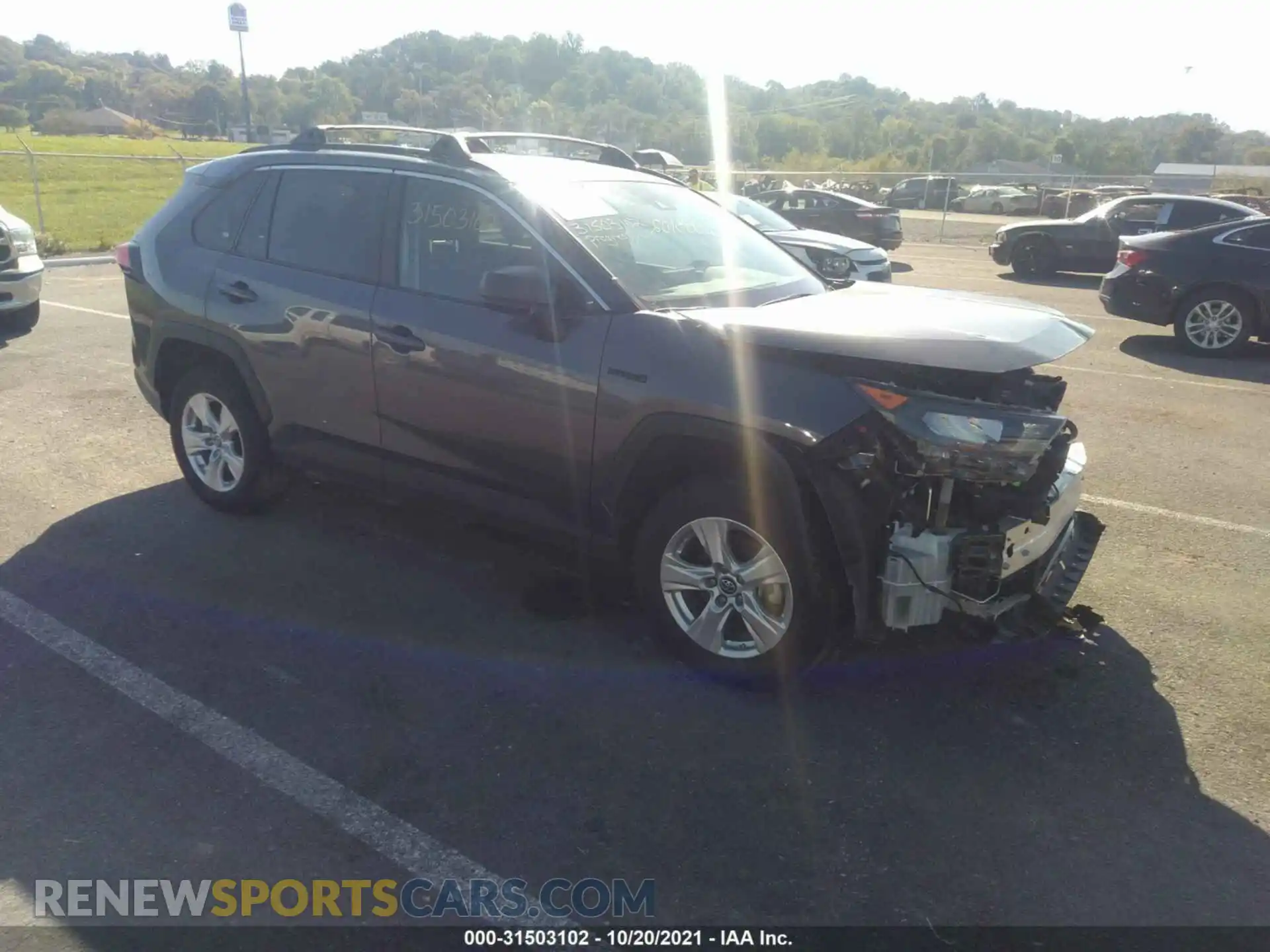 1 Фотография поврежденного автомобиля 4T3L6RFV6MU015428 TOYOTA RAV4 2021