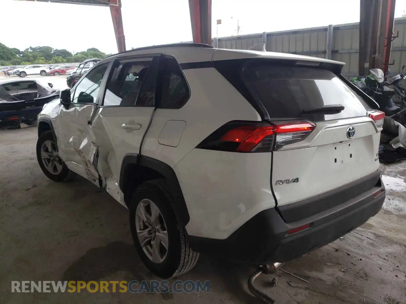 3 fotografías del automóvil dañado 4T3L6RFV6MU020385 TOYOTA RAV4 2021