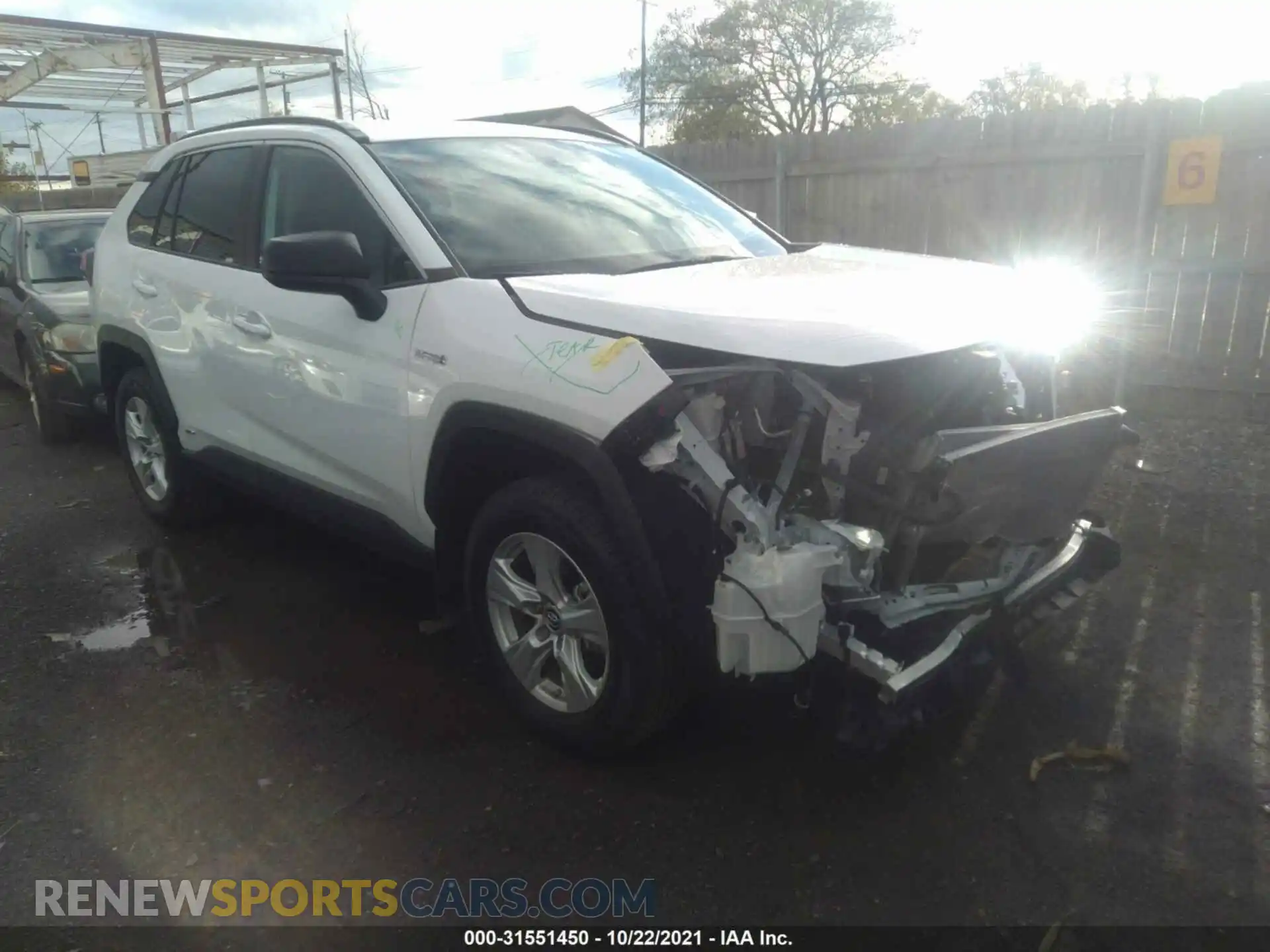 1 Фотография поврежденного автомобиля 4T3L6RFV6MU025862 TOYOTA RAV4 2021