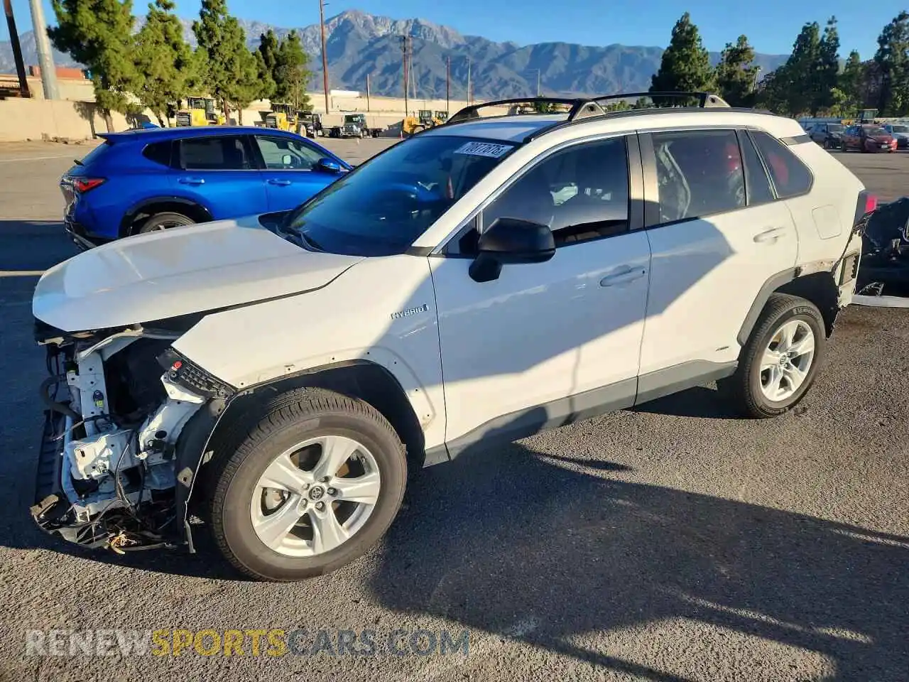 1 Photograph of a damaged car 4T3L6RFV9MU009901 TOYOTA RAV4 2021