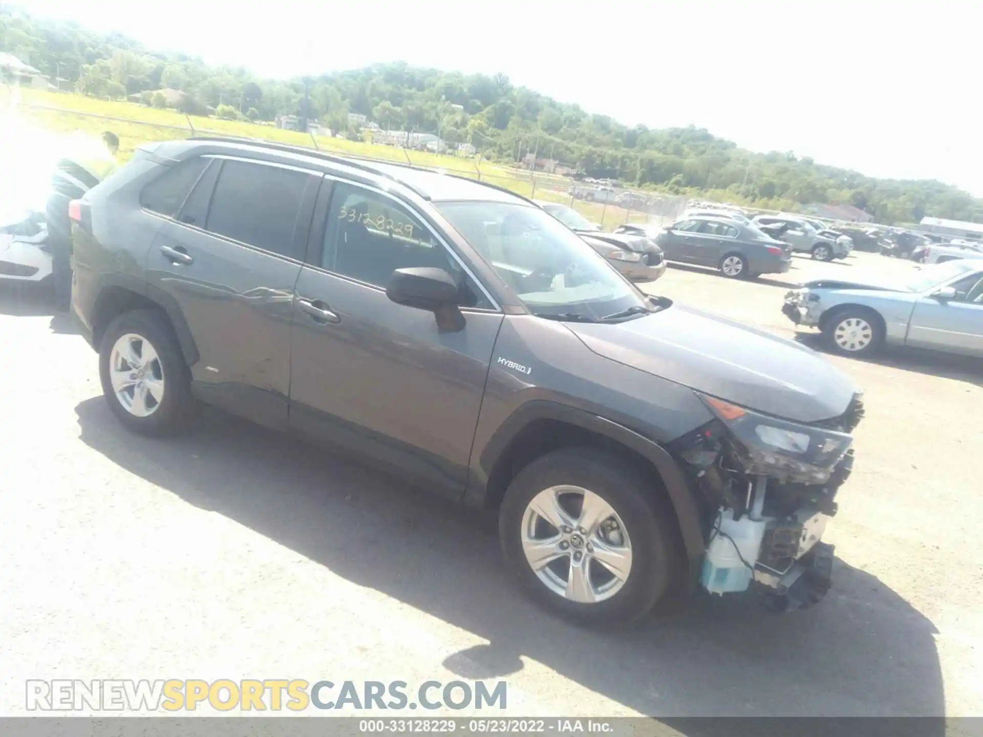 1 Photograph of a damaged car 4T3L6RFV9MU014919 TOYOTA RAV4 2021