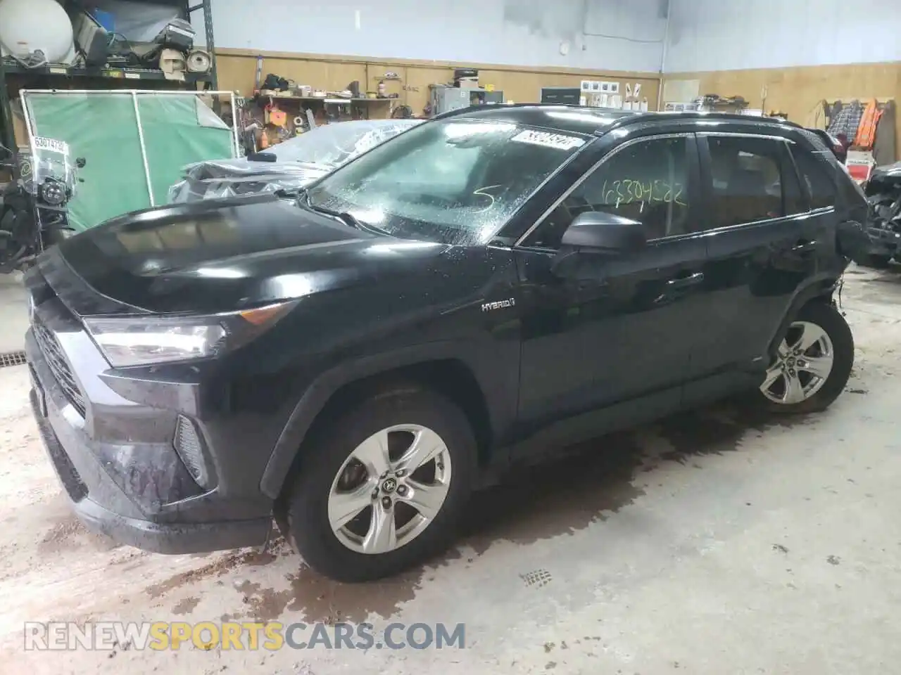 1 Photograph of a damaged car 4T3L6RFV9MU026066 TOYOTA RAV4 2021