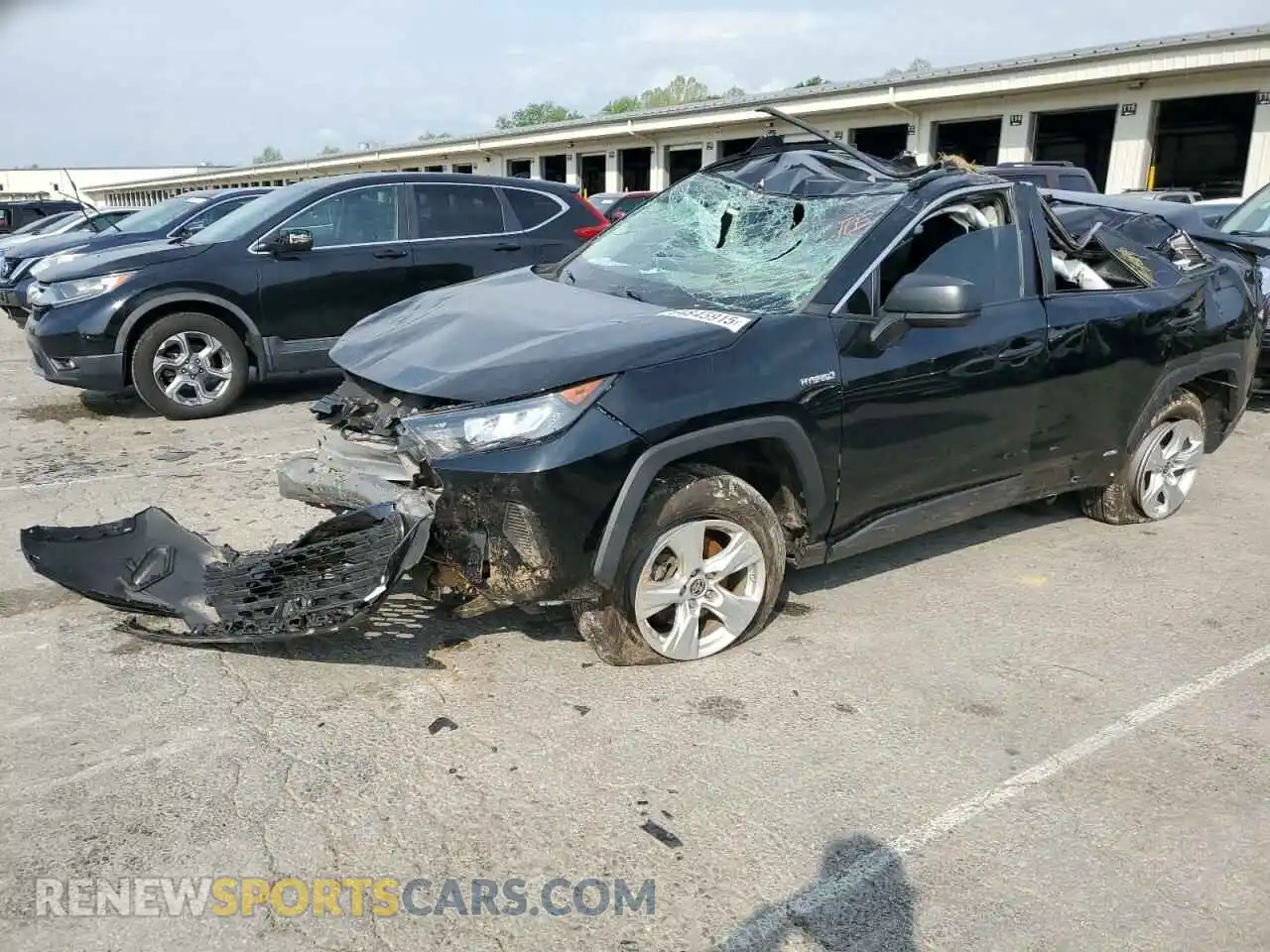 1 Photograph of a damaged car 4T3L6RFVXMU028179 TOYOTA RAV4 2021