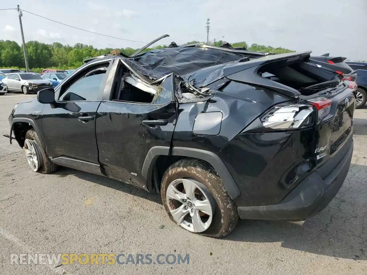 2 Photograph of a damaged car 4T3L6RFVXMU028179 TOYOTA RAV4 2021