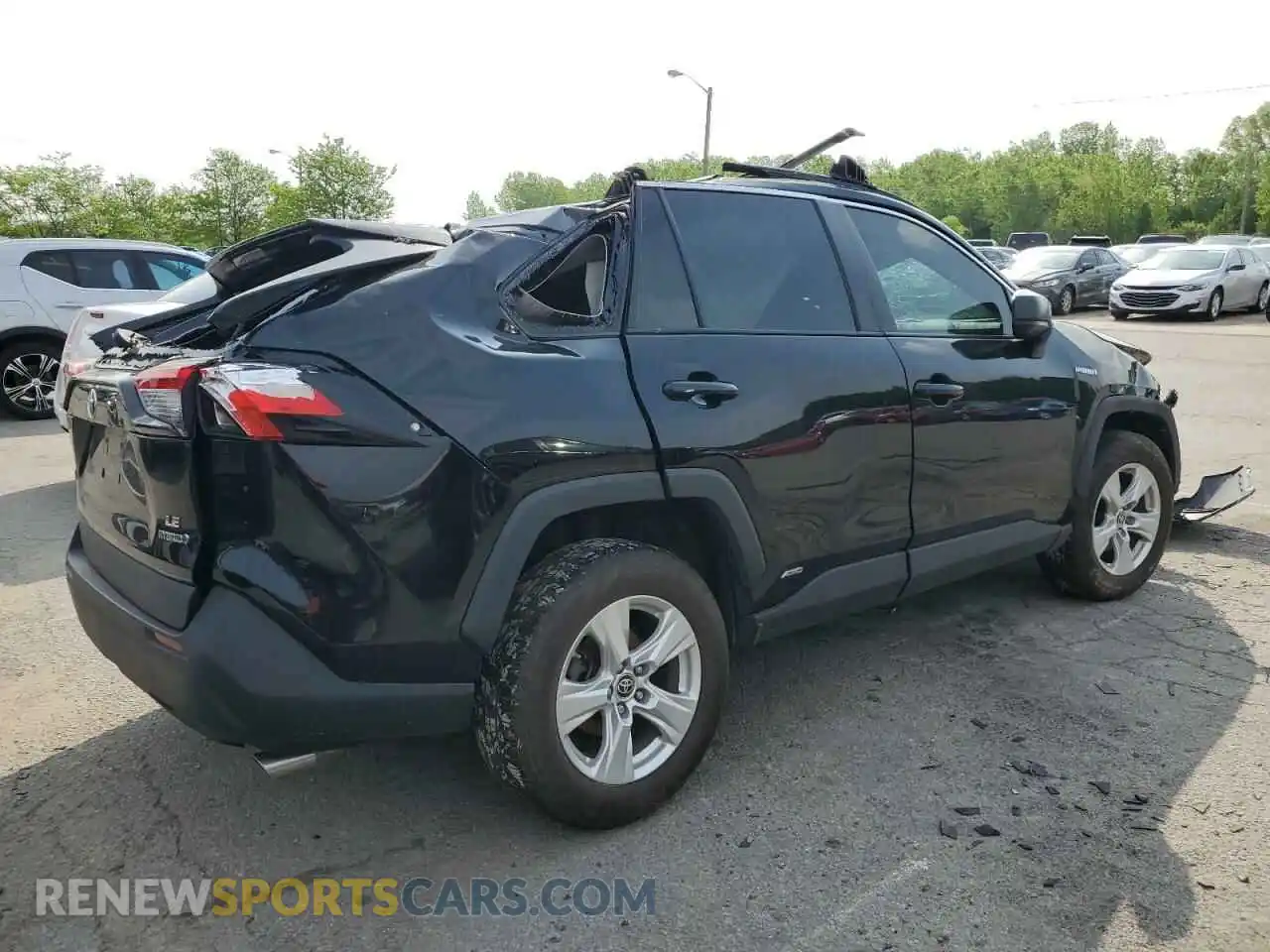 3 Photograph of a damaged car 4T3L6RFVXMU028179 TOYOTA RAV4 2021