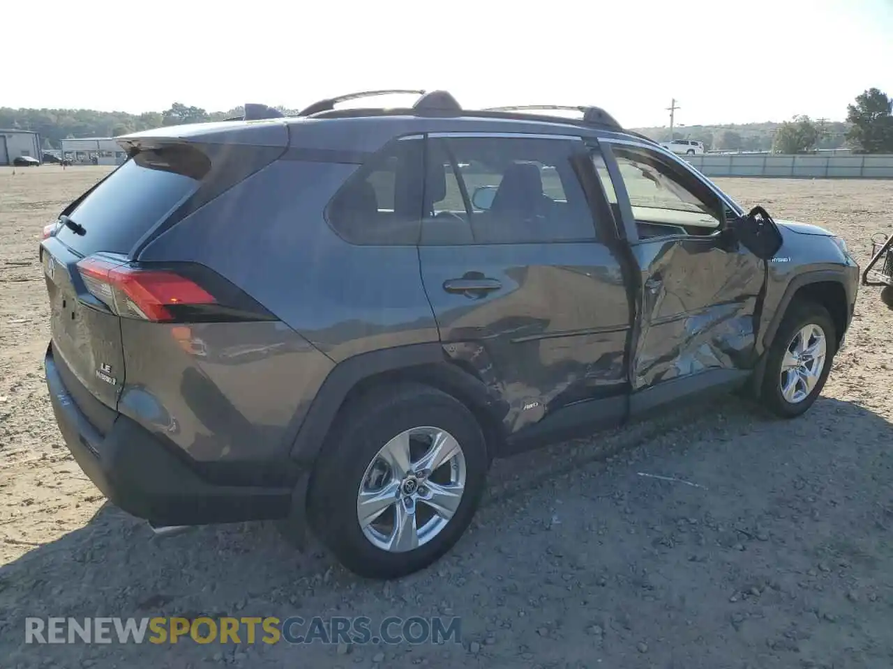 3 fotografías del automóvil dañado 4T3LWRFV5MU044063 TOYOTA RAV4 2021