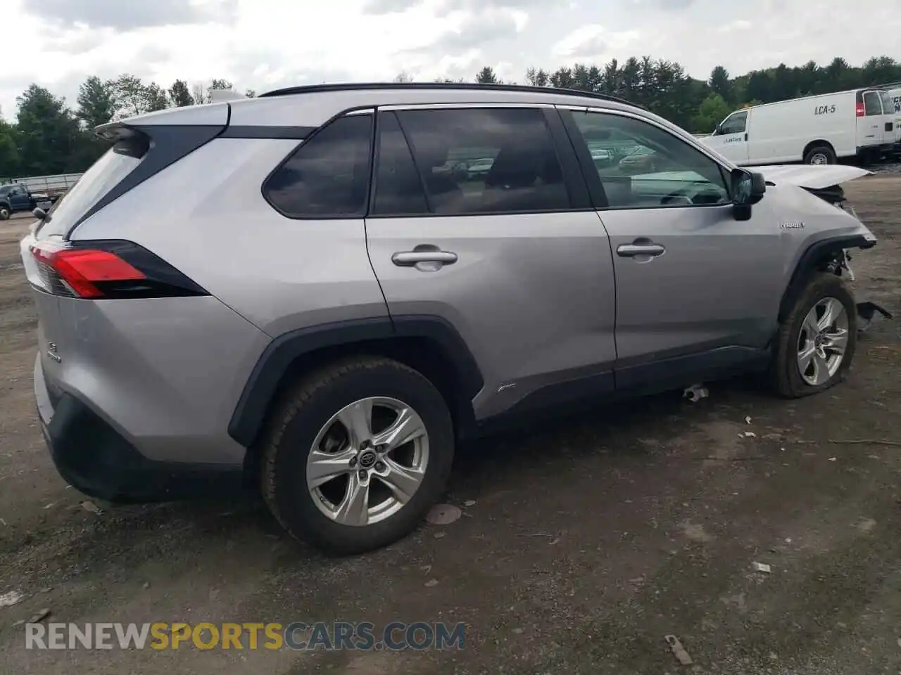 3 Photograph of a damaged car 4T3LWRFV6MU045710 TOYOTA RAV4 2021
