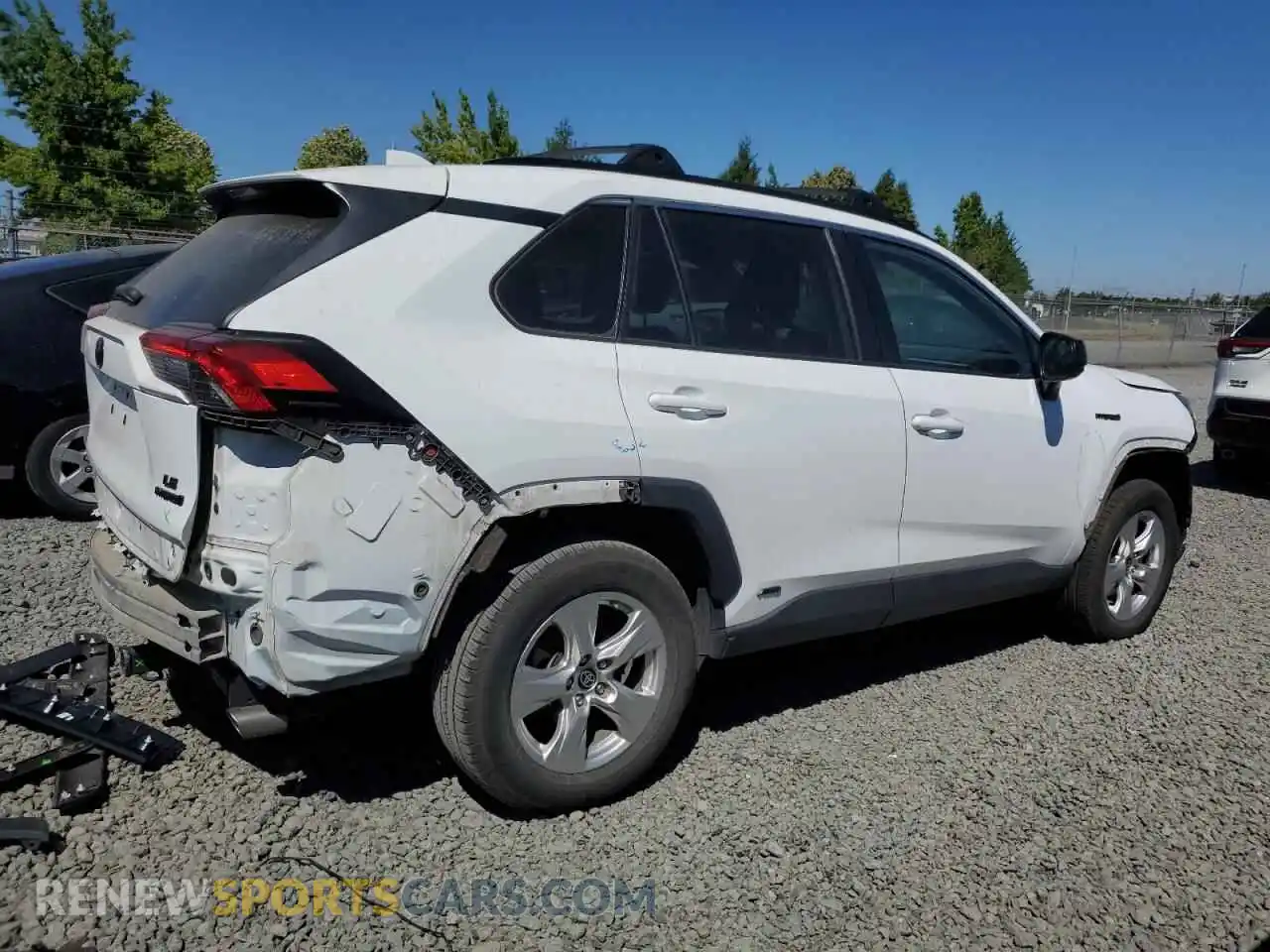 3 Photograph of a damaged car 4T3LWRFVXMU041286 TOYOTA RAV4 2021