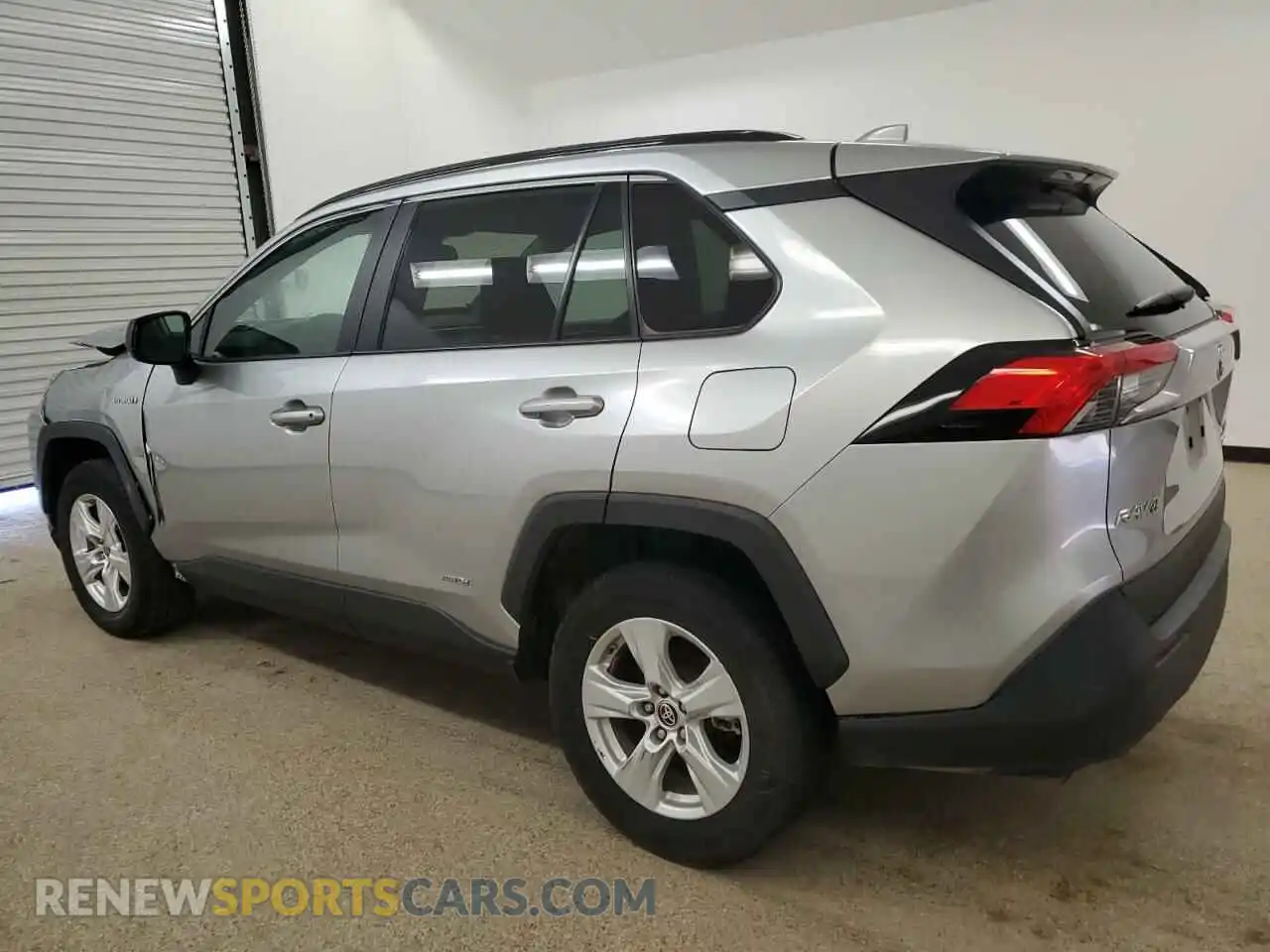 2 Photograph of a damaged car 4T3LWRFVXMU049906 TOYOTA RAV4 2021