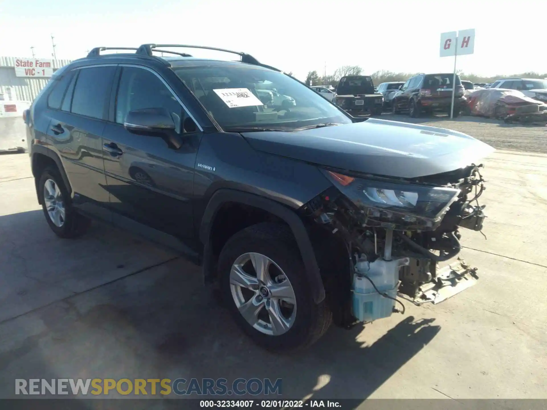1 Photograph of a damaged car 4T3M6RFV2MU022512 TOYOTA RAV4 2021