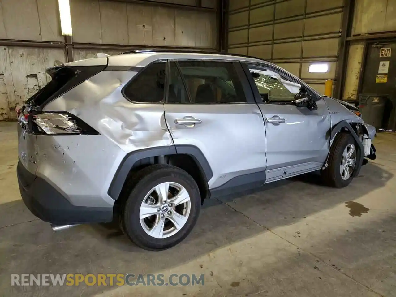 3 Фотография поврежденного автомобиля 4T3M6RFV3MU025287 TOYOTA RAV4 2021
