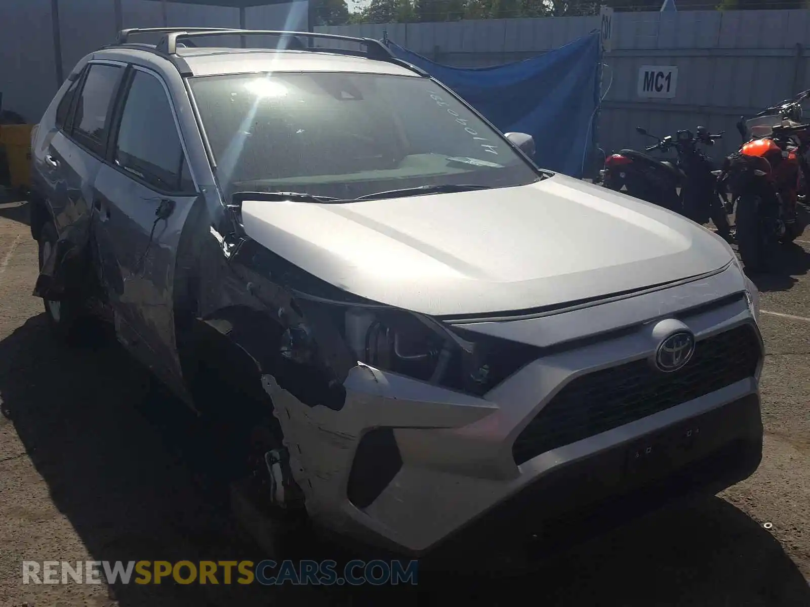 1 Photograph of a damaged car 4T3M6RFV4MU014153 TOYOTA RAV4 2021