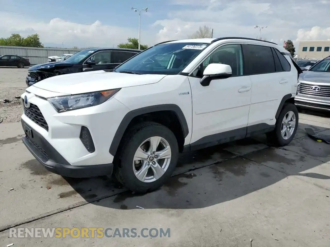 1 Photograph of a damaged car 4T3MWRFV2MU048172 TOYOTA RAV4 2021