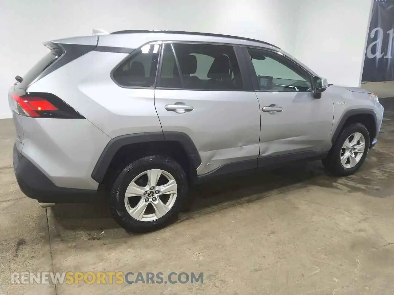 3 Photograph of a damaged car 4T3MWRFV6MU030841 TOYOTA RAV4 2021