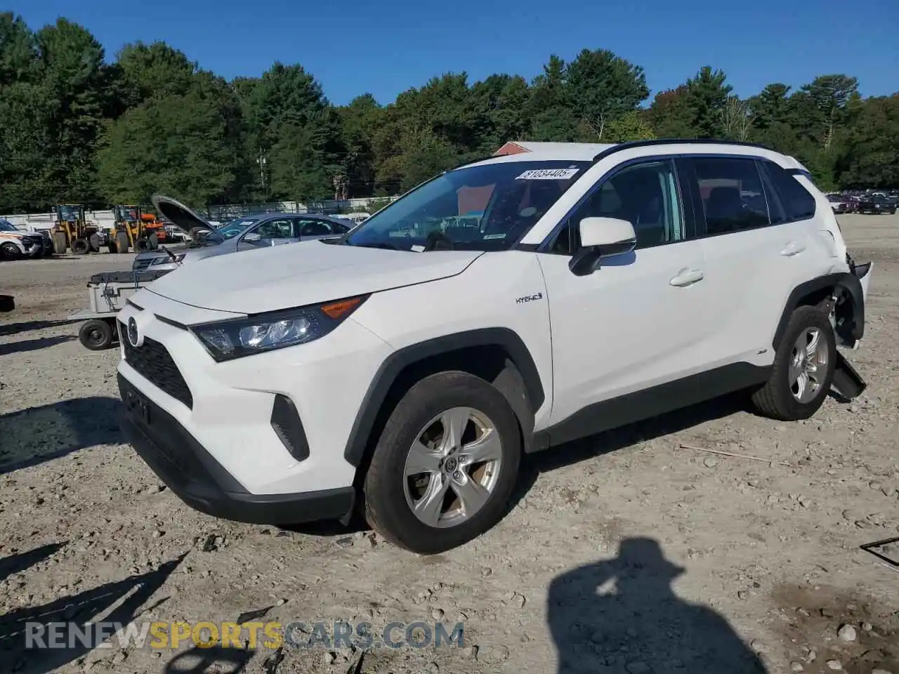 1 Photograph of a damaged car 4T3MWRFV6MU043380 TOYOTA RAV4 2021