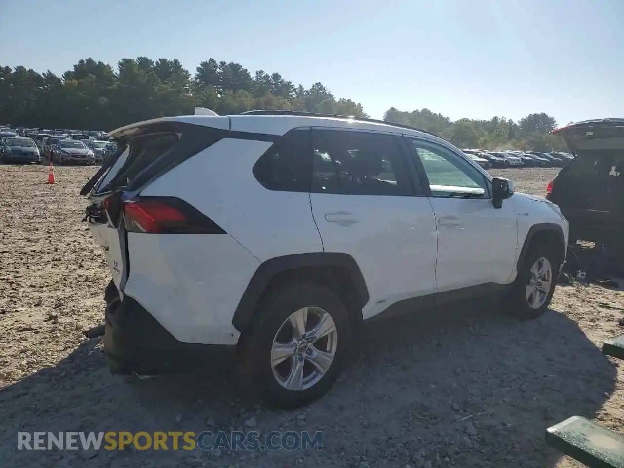 3 Photograph of a damaged car 4T3MWRFV6MU043380 TOYOTA RAV4 2021